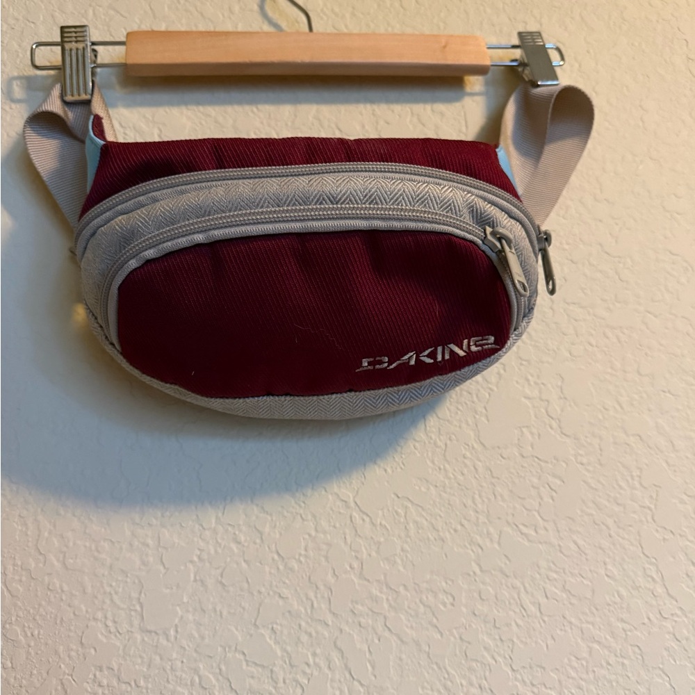 Dakine Burgundy and Gray Men's Waist Bag/ Fanny pack